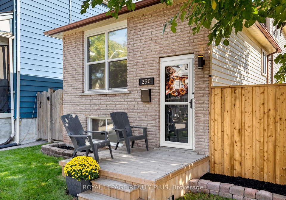 250-balmoral-avenue-n-hamilton-ontario-x12465224
