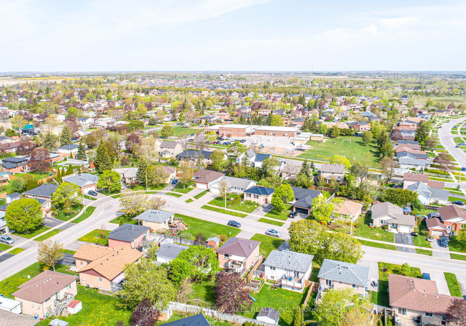 83-lori-boulevard-kawartha-lakes-ontario-x12465255
