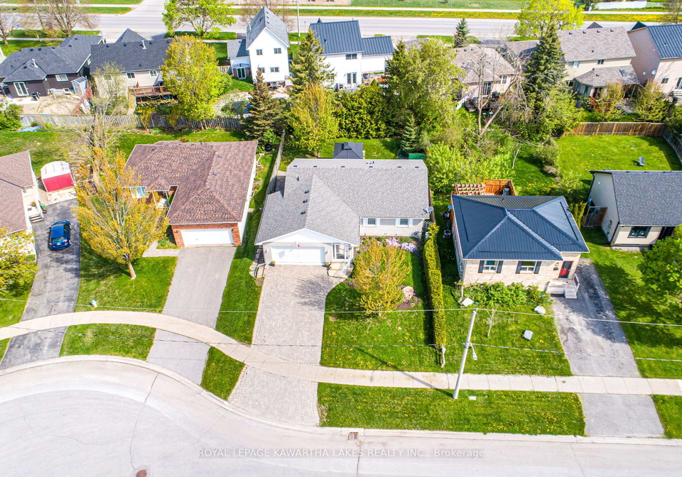 83-lori-boulevard-kawartha-lakes-ontario-x12465255