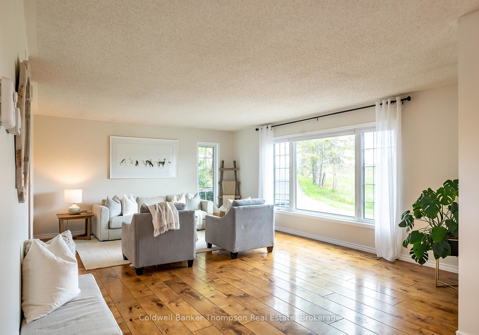 3737-124-highway-magnetawan-ontario-x12465270