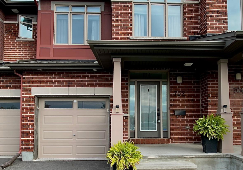 702-brian-good-avenue-ottawa-ontario-x12465527