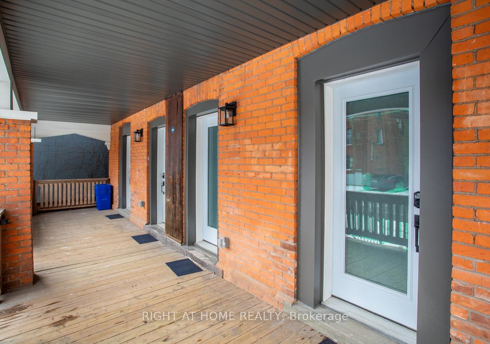 115-catharine-street-n-hamilton-ontario-x12465654