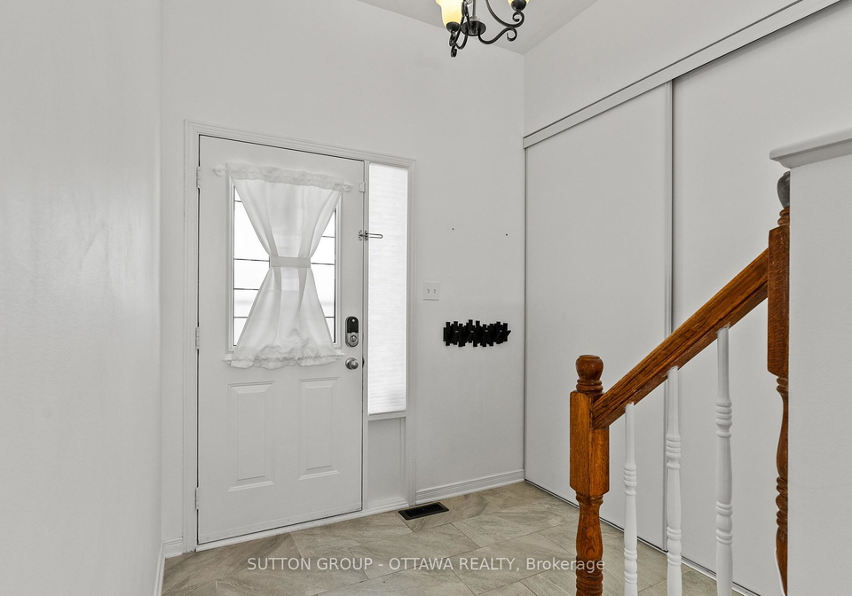 168-crampton-drive-carleton-place-ontario-x12465718