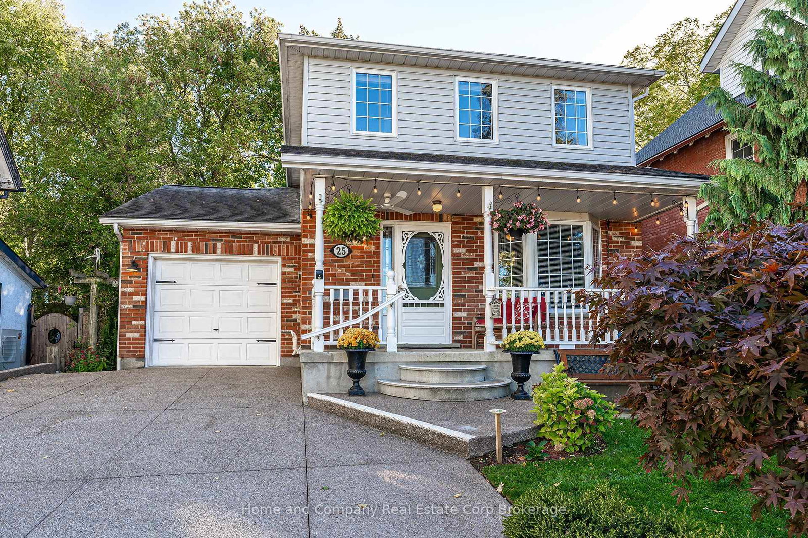 25-water-street-stratford-ontario-x12465744