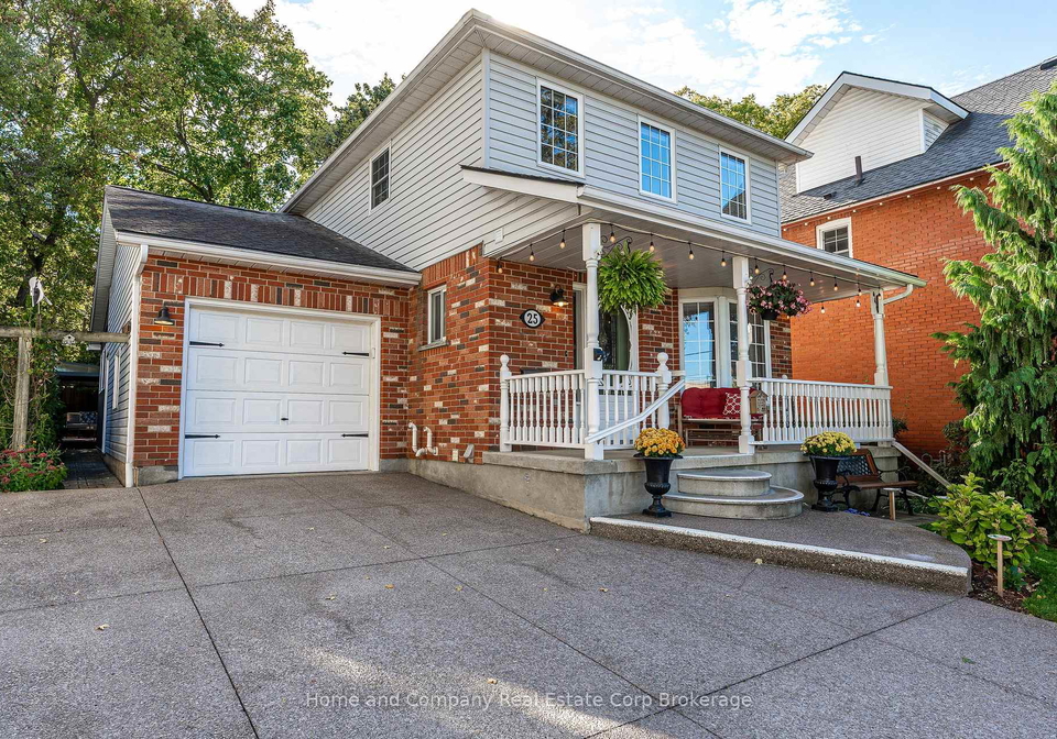 25-water-street-stratford-ontario-x12465744