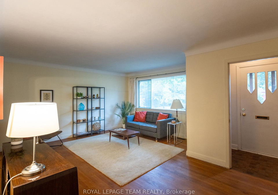 1231-ridgemont-avenue-ottawa-ontario-x12466119