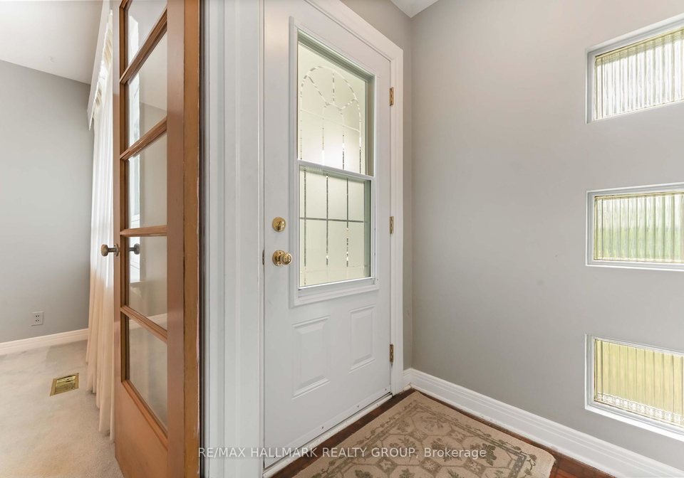 2055-neepawa-avenue-ottawa-ontario-x12466510