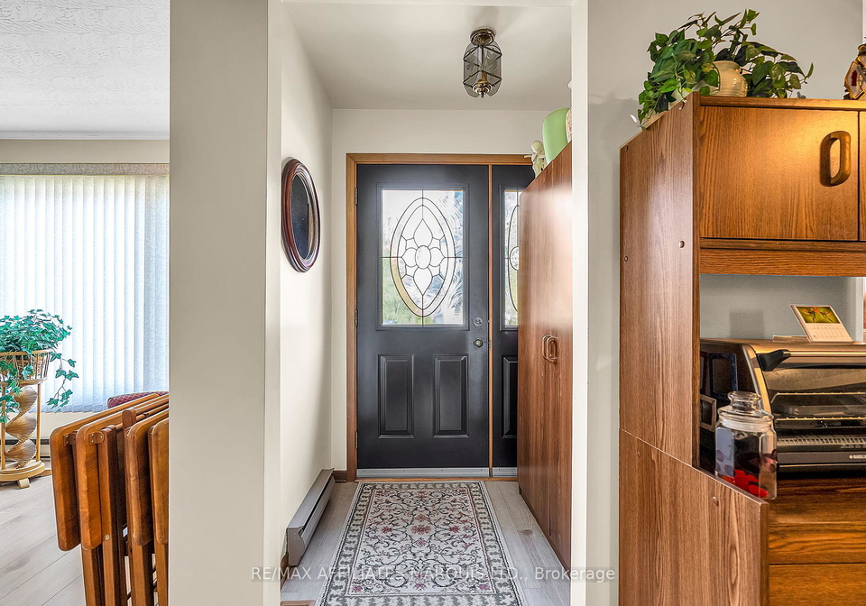 3-leap-court-cornwall-ontario-x12466714