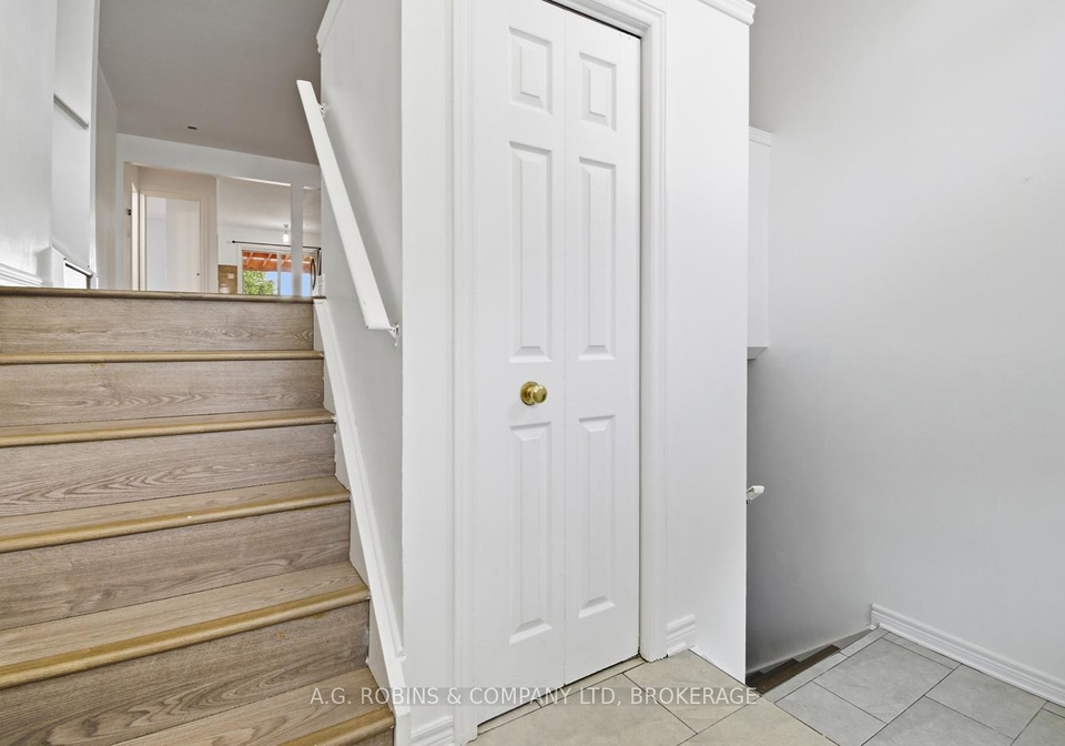 8-mcbride-drive-st-catharines-ontario-x12466726