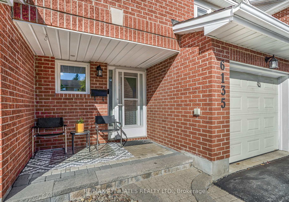 6135-oak-meadows-drive-ottawa-ontario-x12466797