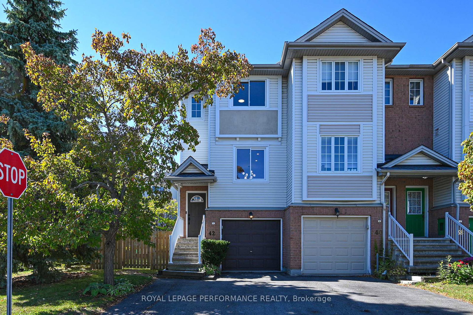 42-yorkville-street-ottawa-ontario-x12466824