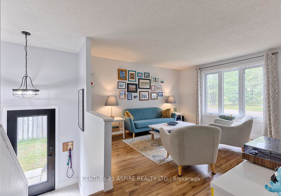 35-a-east-street-petawawa-ontario-x12467437