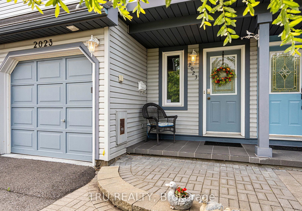 2023-avenue-o-ottawa-ontario-x12467471
