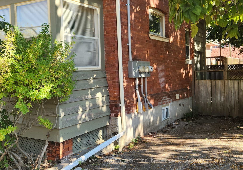 177-chatham-street-brantford-ontario-x12467491