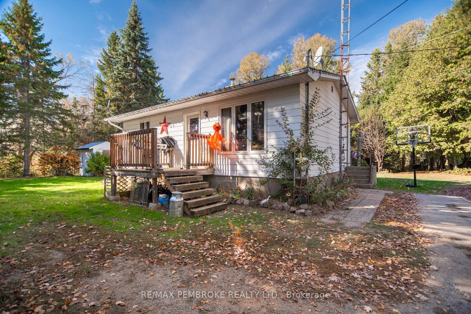 1822-ruby-road-bonnechere-valley-ontario-x12467572