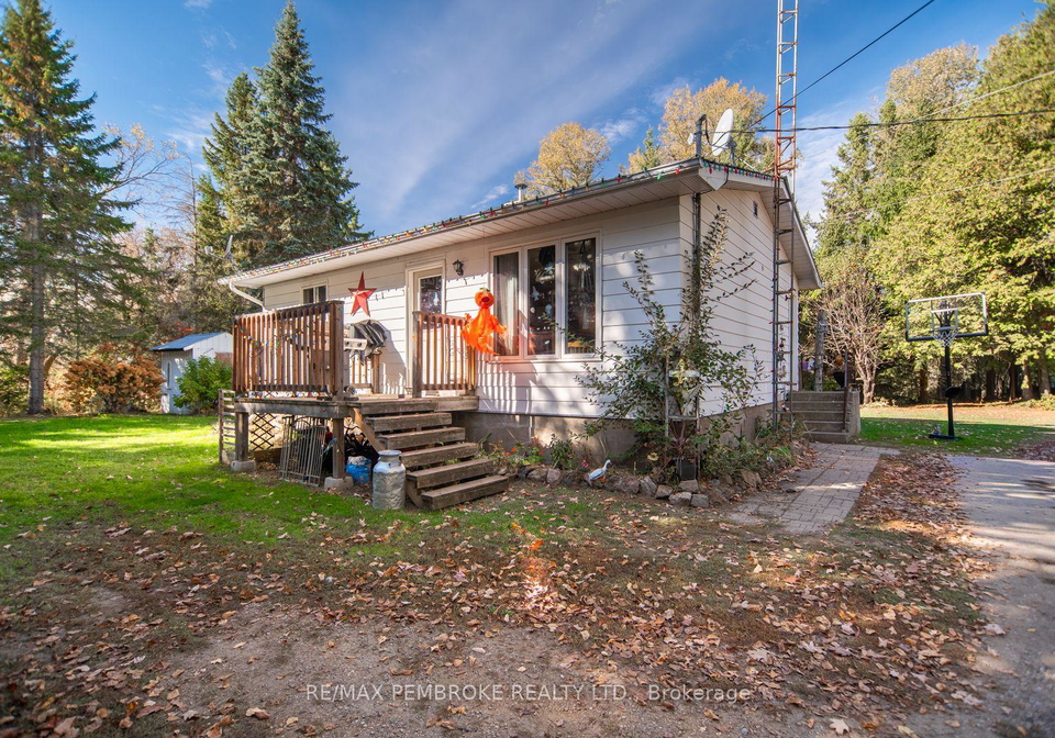 1822-ruby-road-bonnechere-valley-ontario-x12467572
