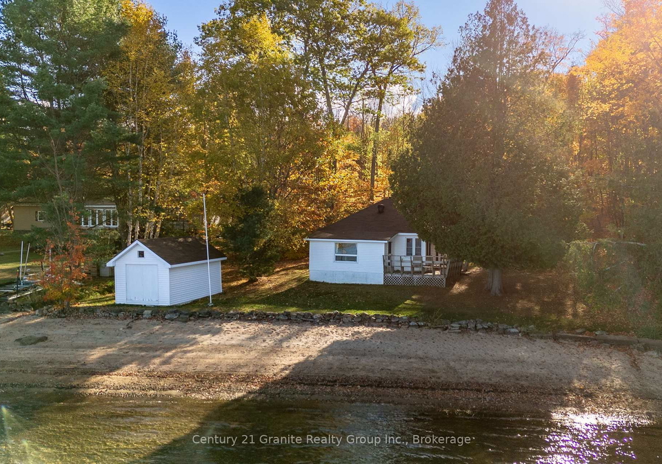 17058-highway-35-algonquin-highlands-ontario-x12467628