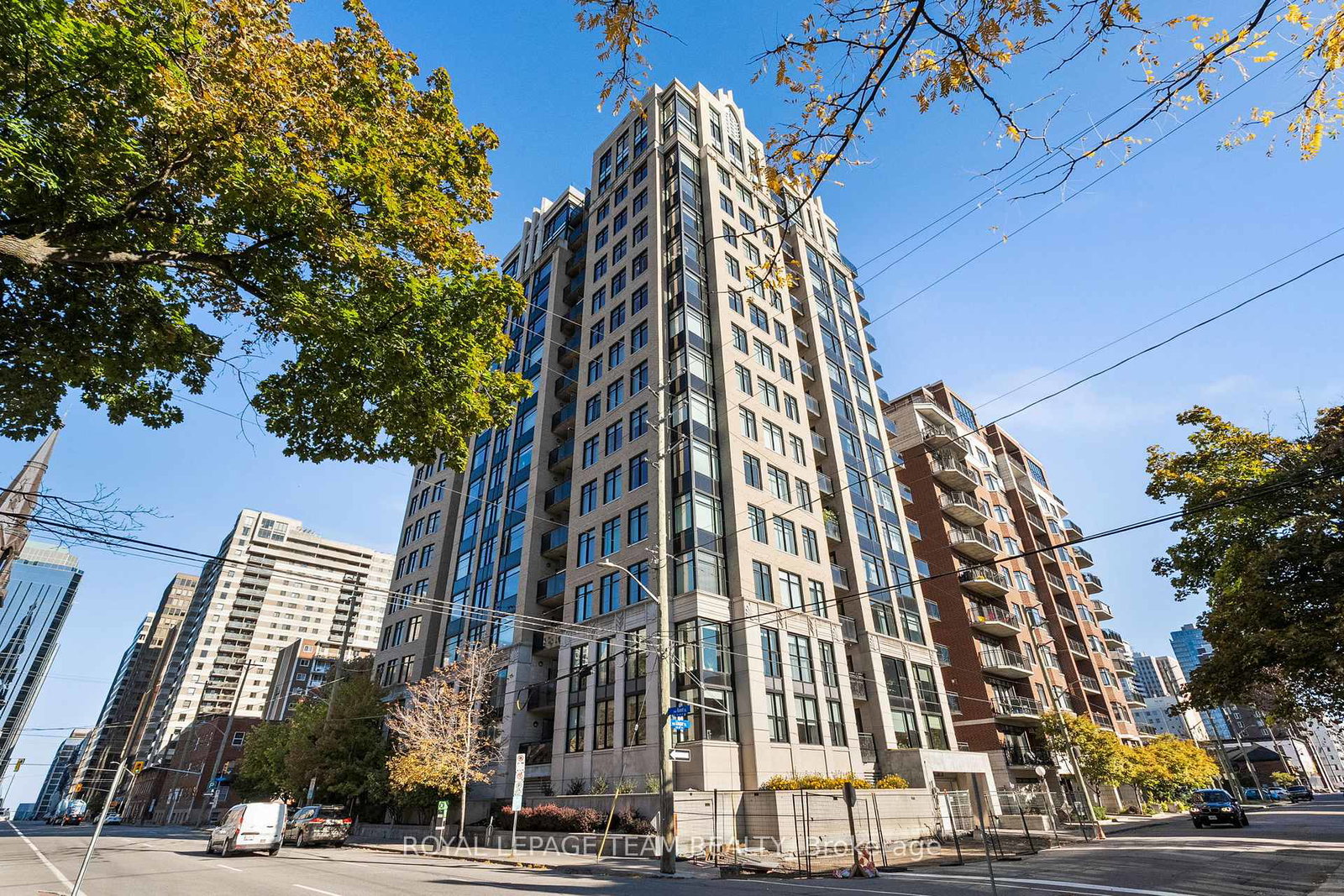 245-kent-street-ottawa-ontario-x12467700