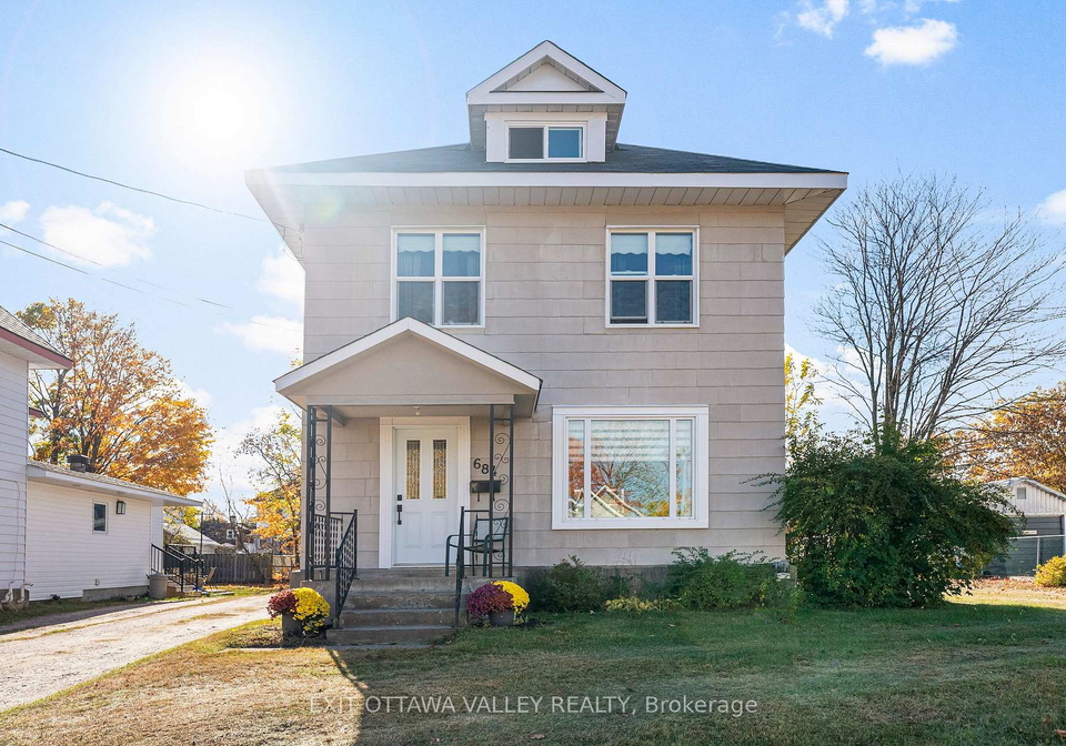 684-gordon-street-pembroke-ontario-x12467855