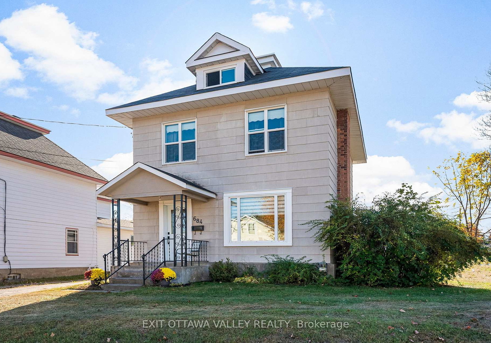 684-gordon-street-pembroke-ontario-x12467855