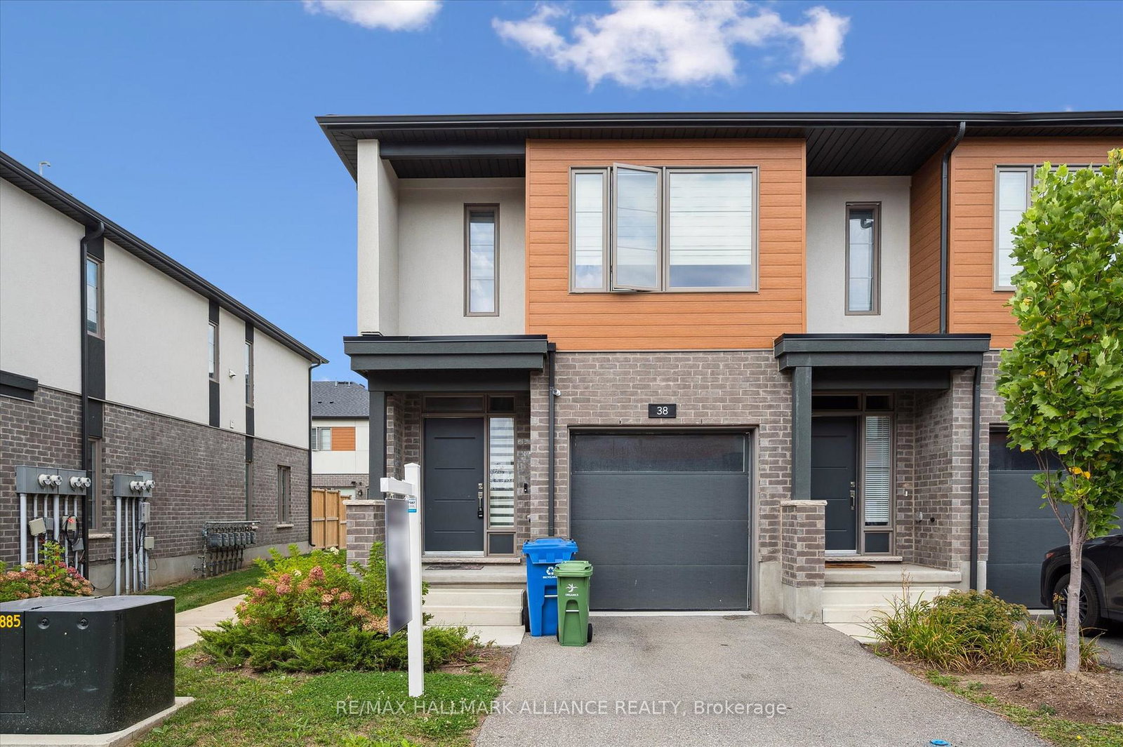 38-steele-acres-guelph-ontario-x12467869