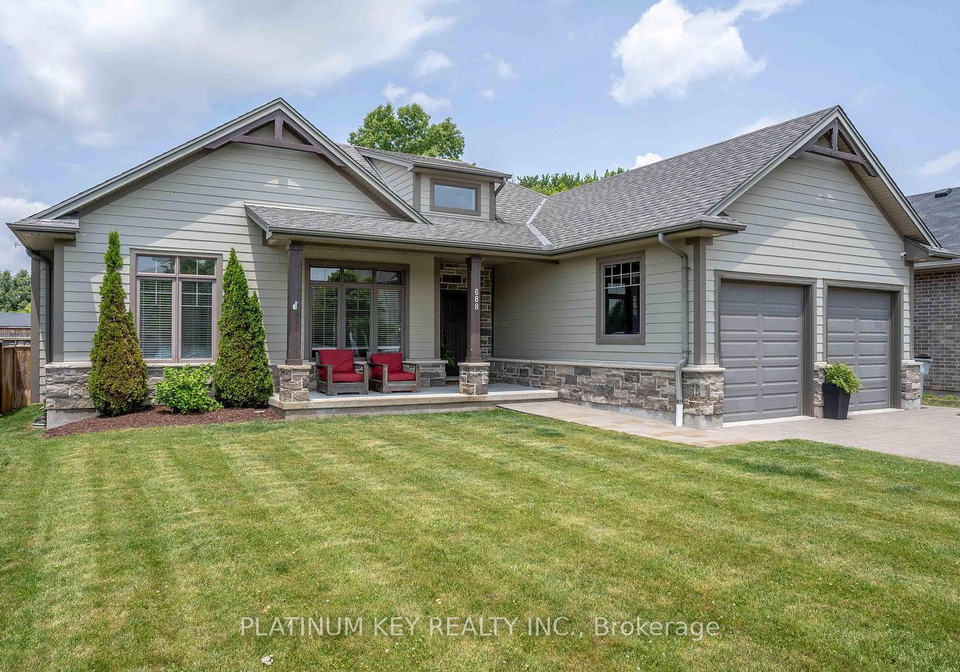 668-woods-edge-road-strathroy-caradoc-ontario-x12467979