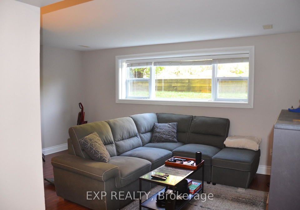 42-lavergne-street-ottawa-ontario-x12468125