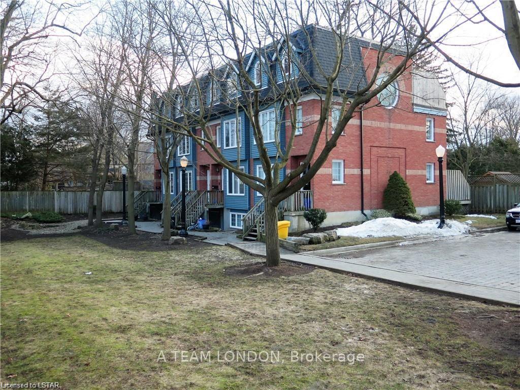 39-regina-street-london-east-ontario-x12468174