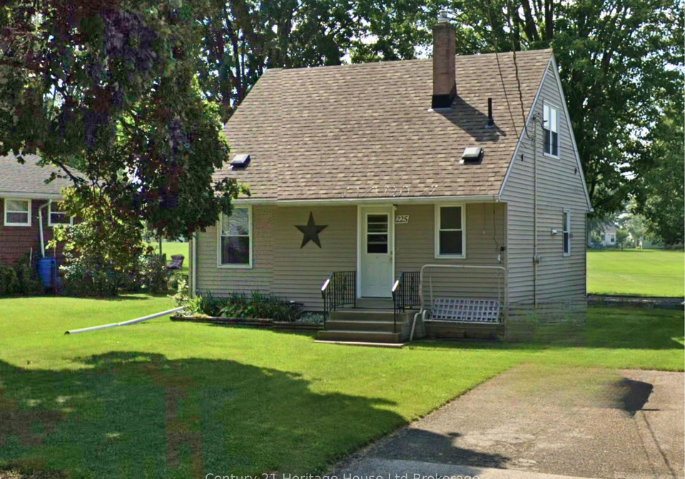 225-algonquin-drive-south-huron-ontario-x12468220