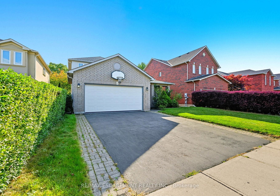 5-chesapeake-drive-hamilton-ontario-x12468287