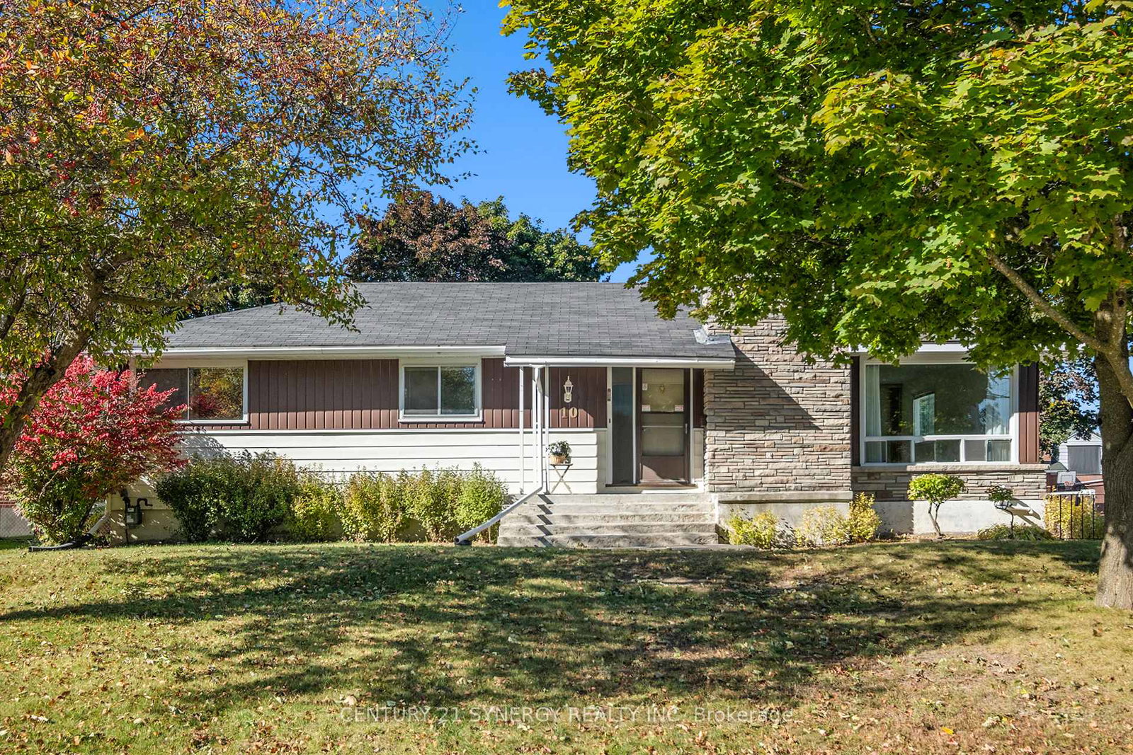 10-florence-street-smiths-falls-ontario-x12468342
