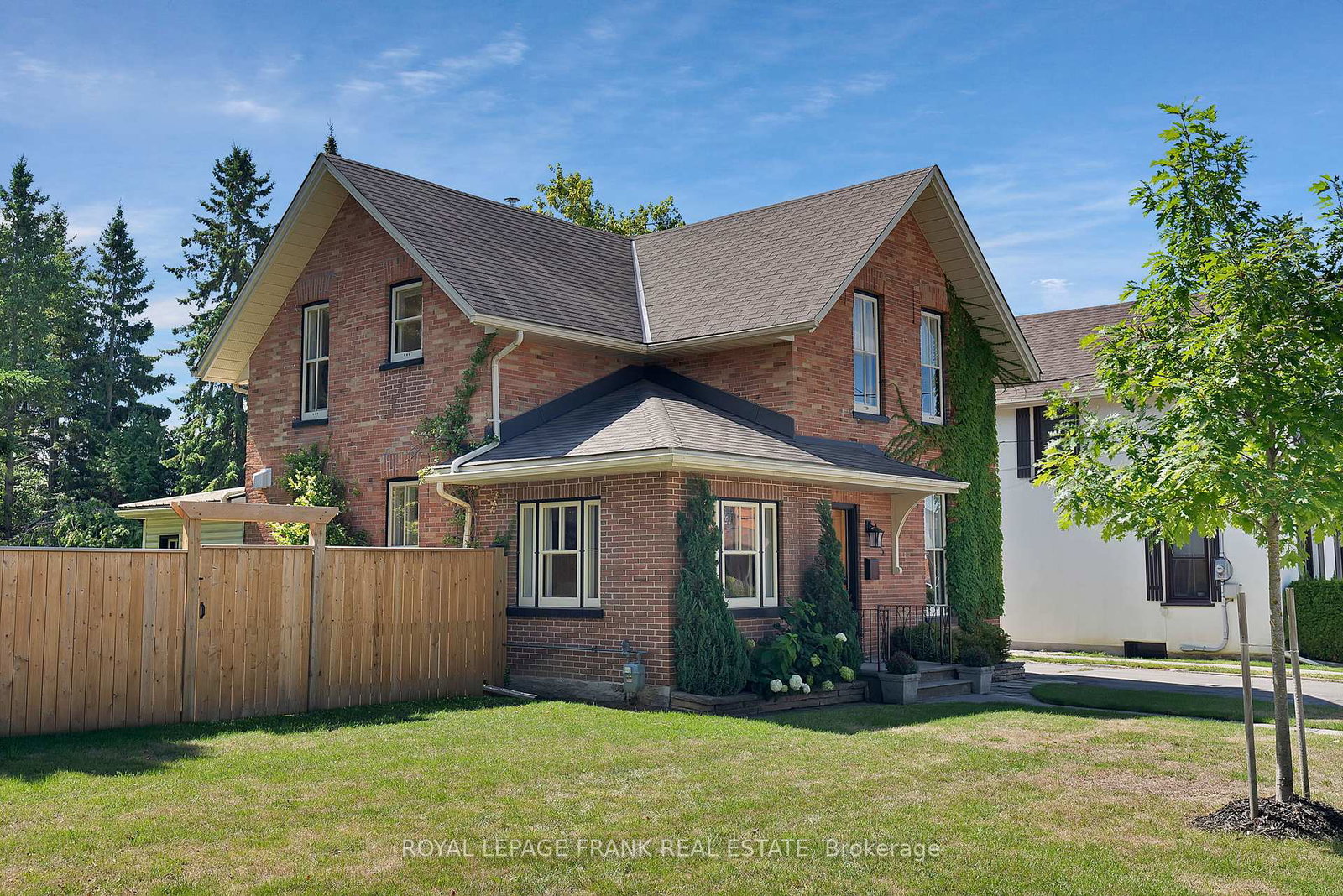 5-glenelg-street-e-kawartha-lakes-ontario-x12468385