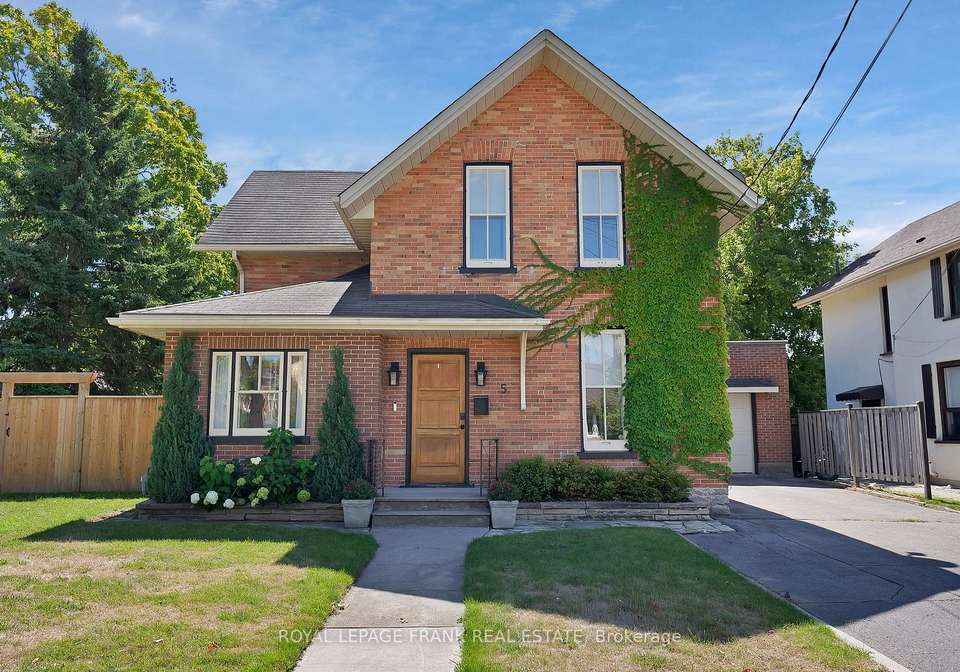 5-glenelg-street-e-kawartha-lakes-ontario-x12468385