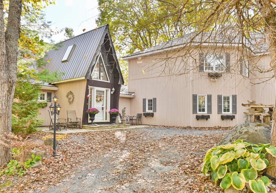 74-cottage-lane-tweed-ontario-x12468553