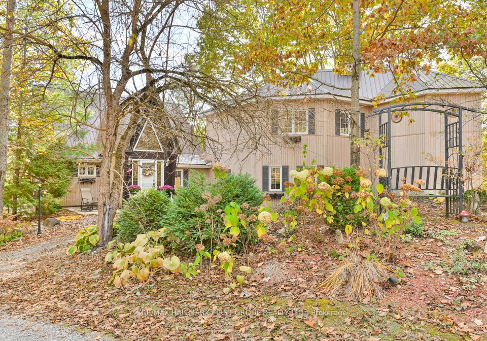 74-cottage-lane-tweed-ontario-x12468553