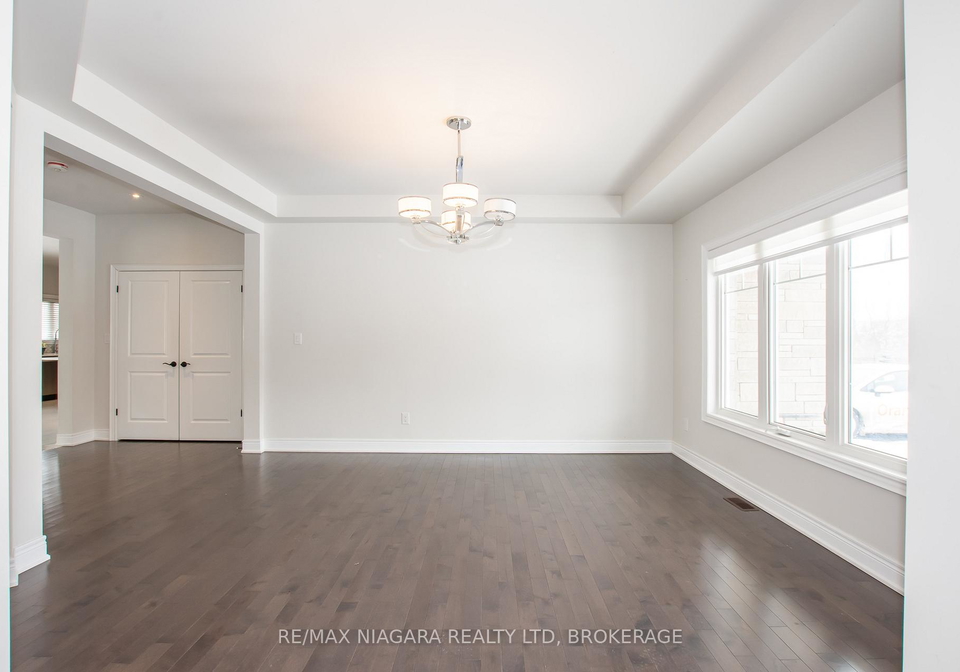 7161-lionshead-avenue-niagara-falls-ontario-x12468598