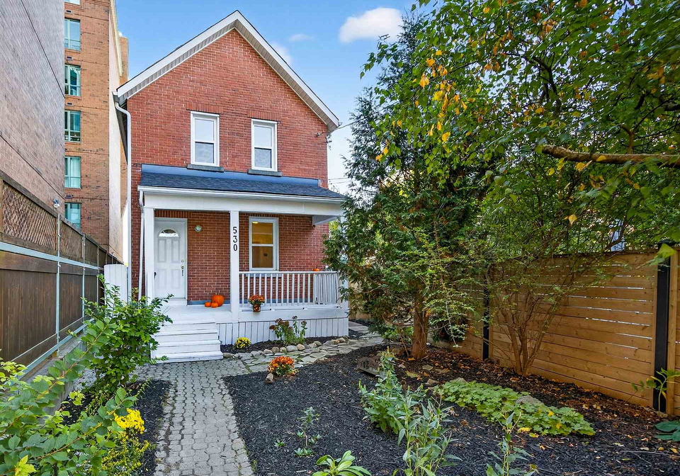 530-cambridge-street-s-ottawa-ontario-x12468749