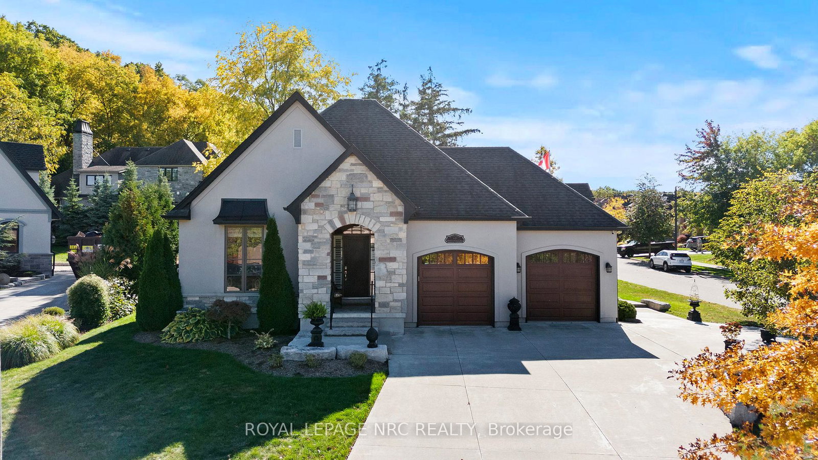 12-david-lowrey-court-niagara-on-the-lake-ontario-x12468853