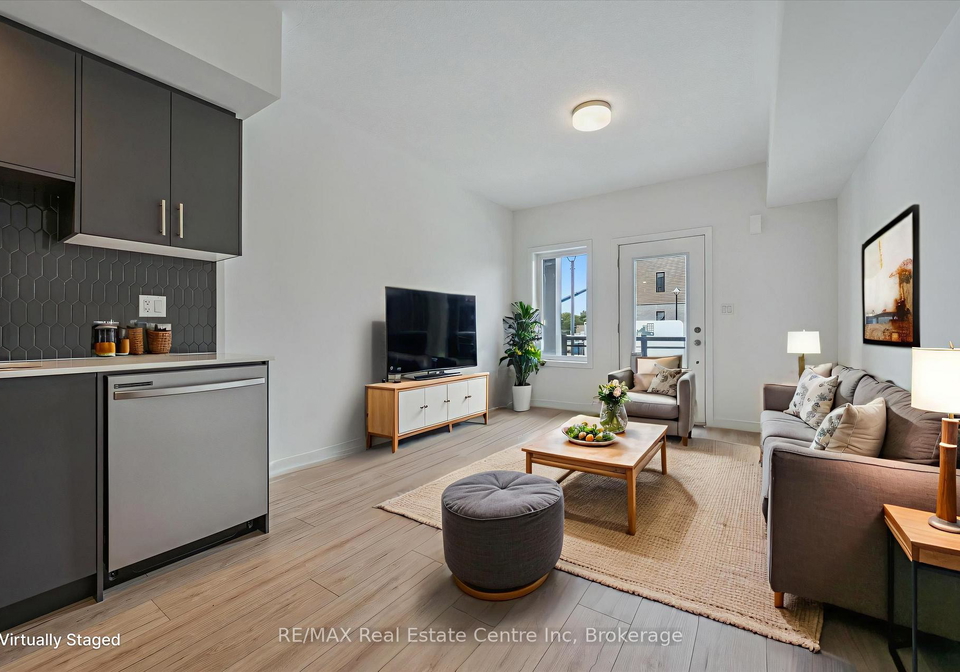 940-st-david-street-n-centre-wellington-ontario-x12468865