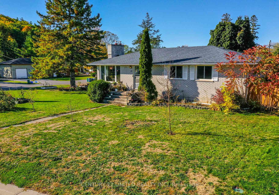 32-nelson-street-quinte-west-ontario-x12468959