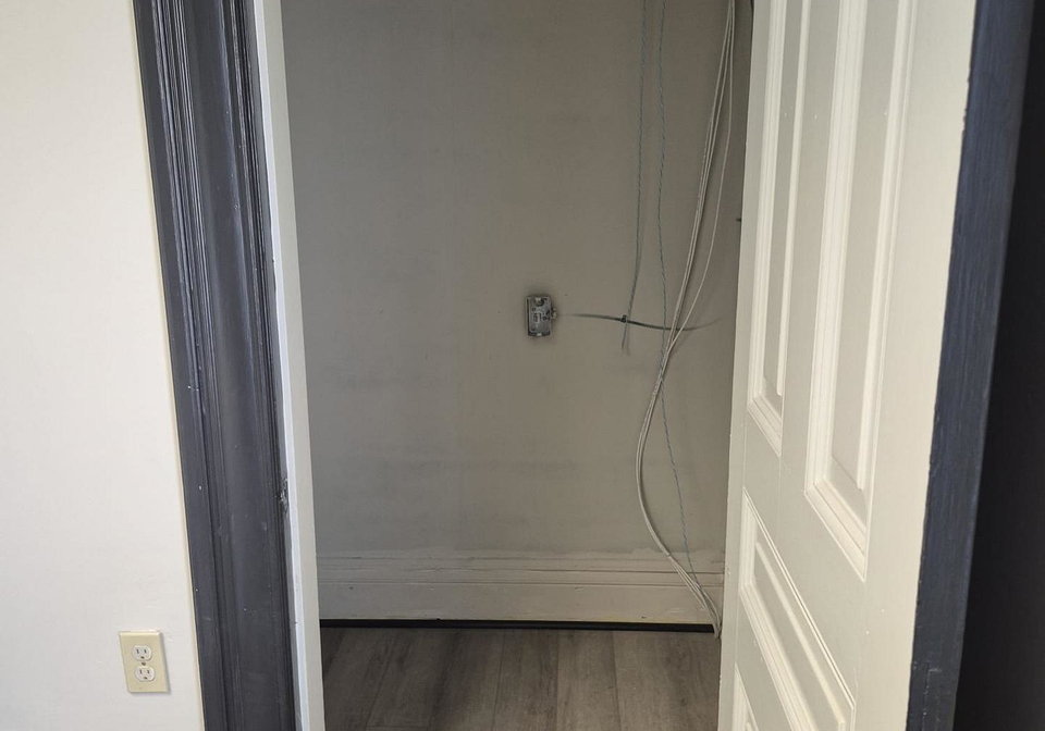 607-queens-avenue-london-east-ontario-x12468982