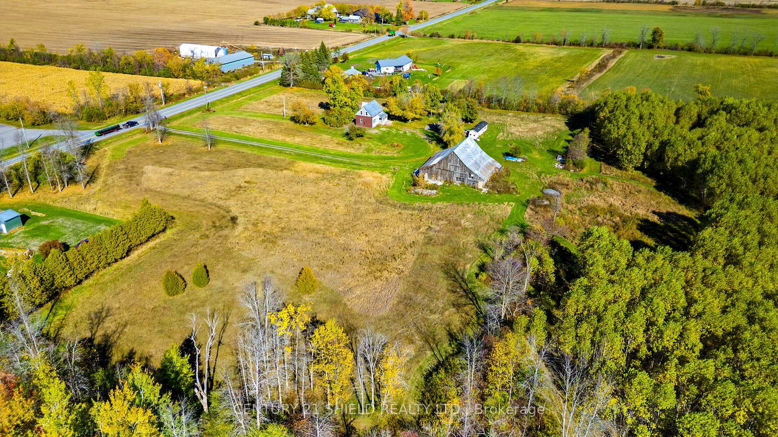 14244-county-road-18-south-stormont-ontario-x12469060
