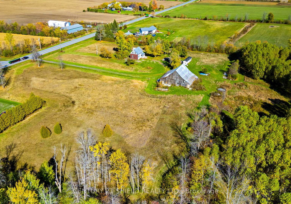 14244-county-road-18-south-stormont-ontario-x12469060