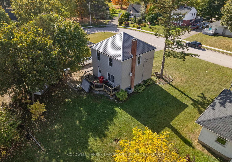 106-kensington-crescent-south-huron-ontario-x12469100