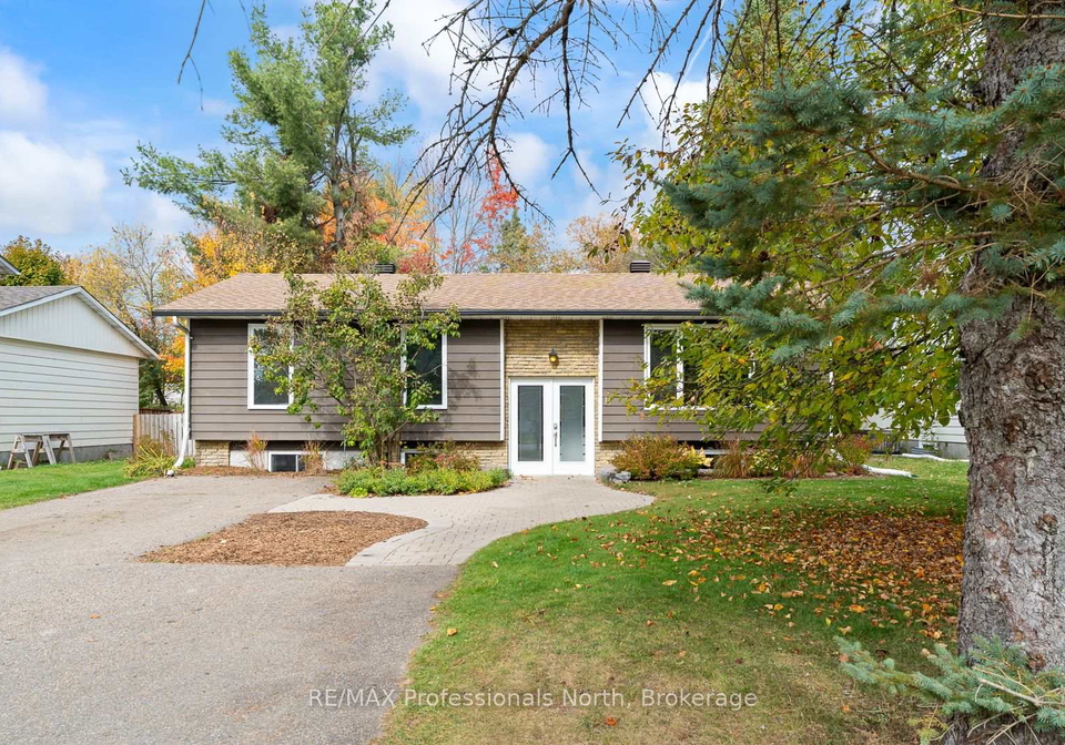 11-andrea-drive-bracebridge-ontario-x12469199