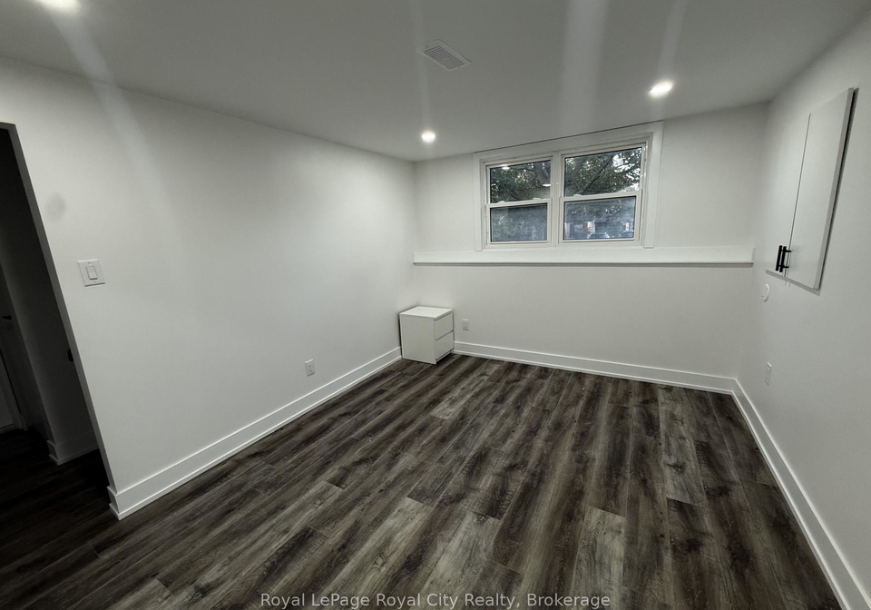 380-ironwood-road-guelph-ontario-x12469255