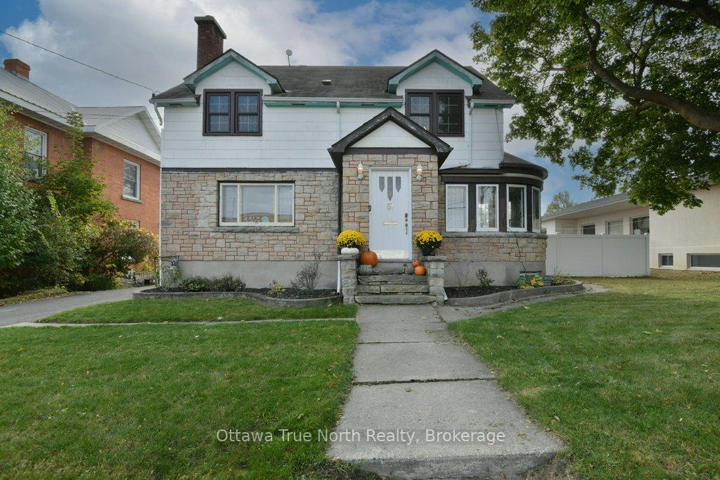 61-daniel-street-n-arnprior-ontario-x12469336