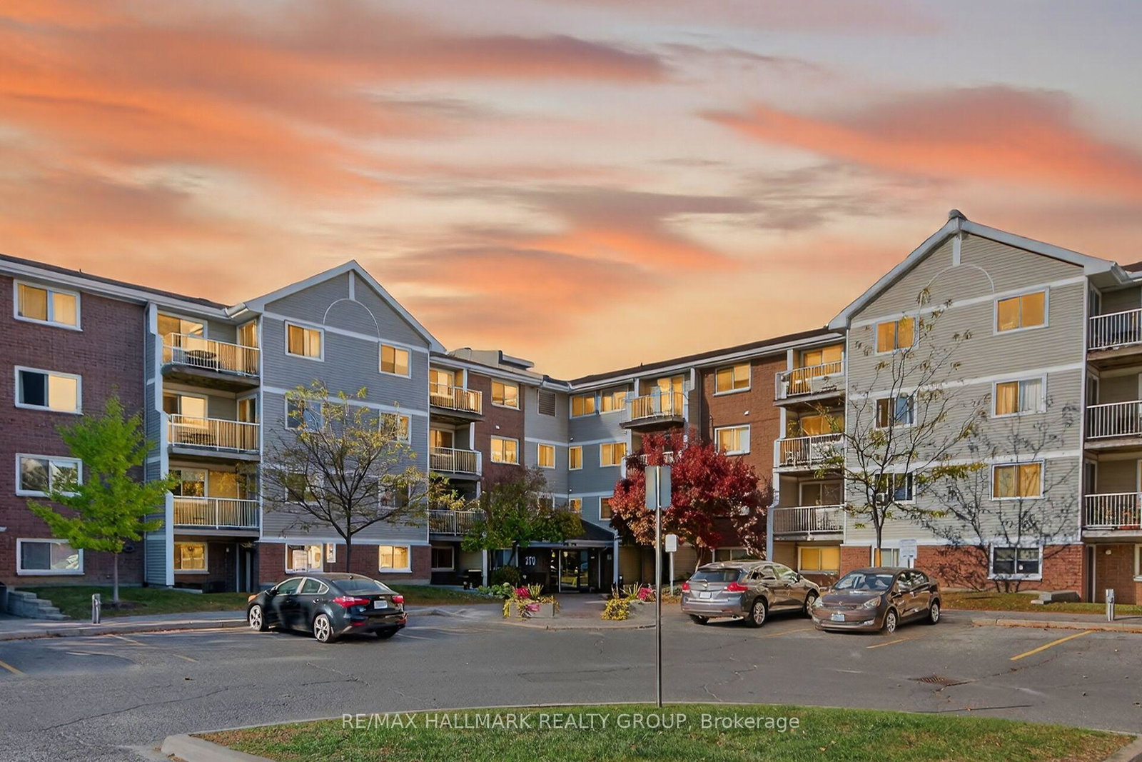 270-brittany-drive-manor-park-cardinal-glen-and-area-ottawa-ontario-x12469432