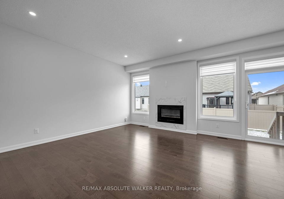 1150-diamond-street-clarence-rockland-ontario-x12469475