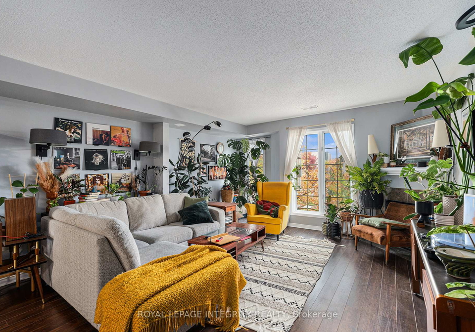 813-longfields-drive-ottawa-ontario-x12469609
